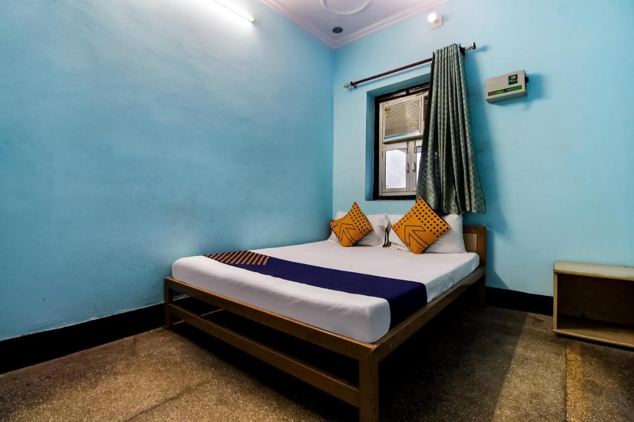 Spot On 40972 Hotel Gurubaksh Rāmpur Zewnętrze zdjęcie