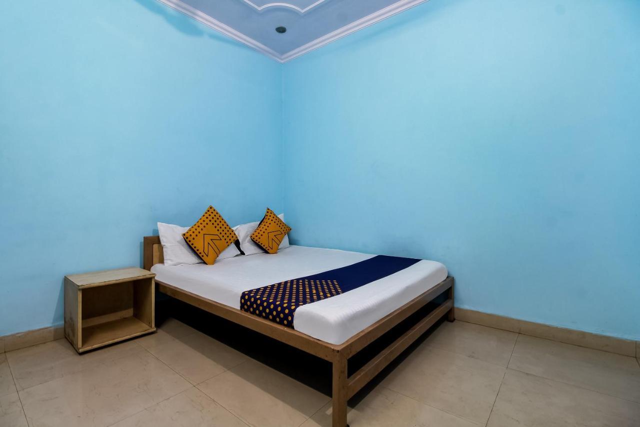 Spot On 40972 Hotel Gurubaksh Rāmpur Zewnętrze zdjęcie