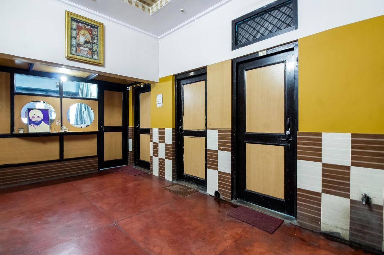 Spot On 40972 Hotel Gurubaksh Rāmpur Zewnętrze zdjęcie