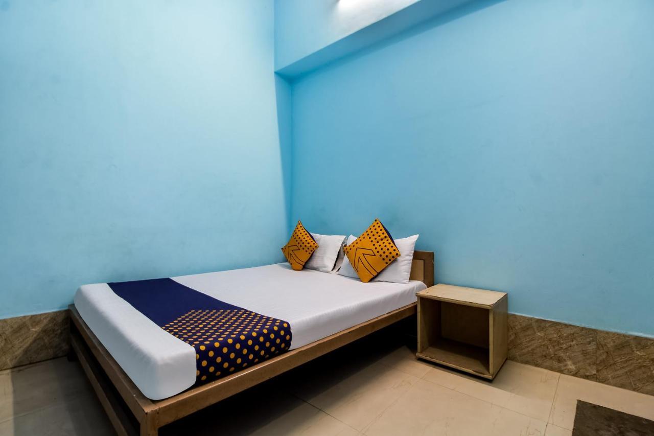 Spot On 40972 Hotel Gurubaksh Rāmpur Zewnętrze zdjęcie